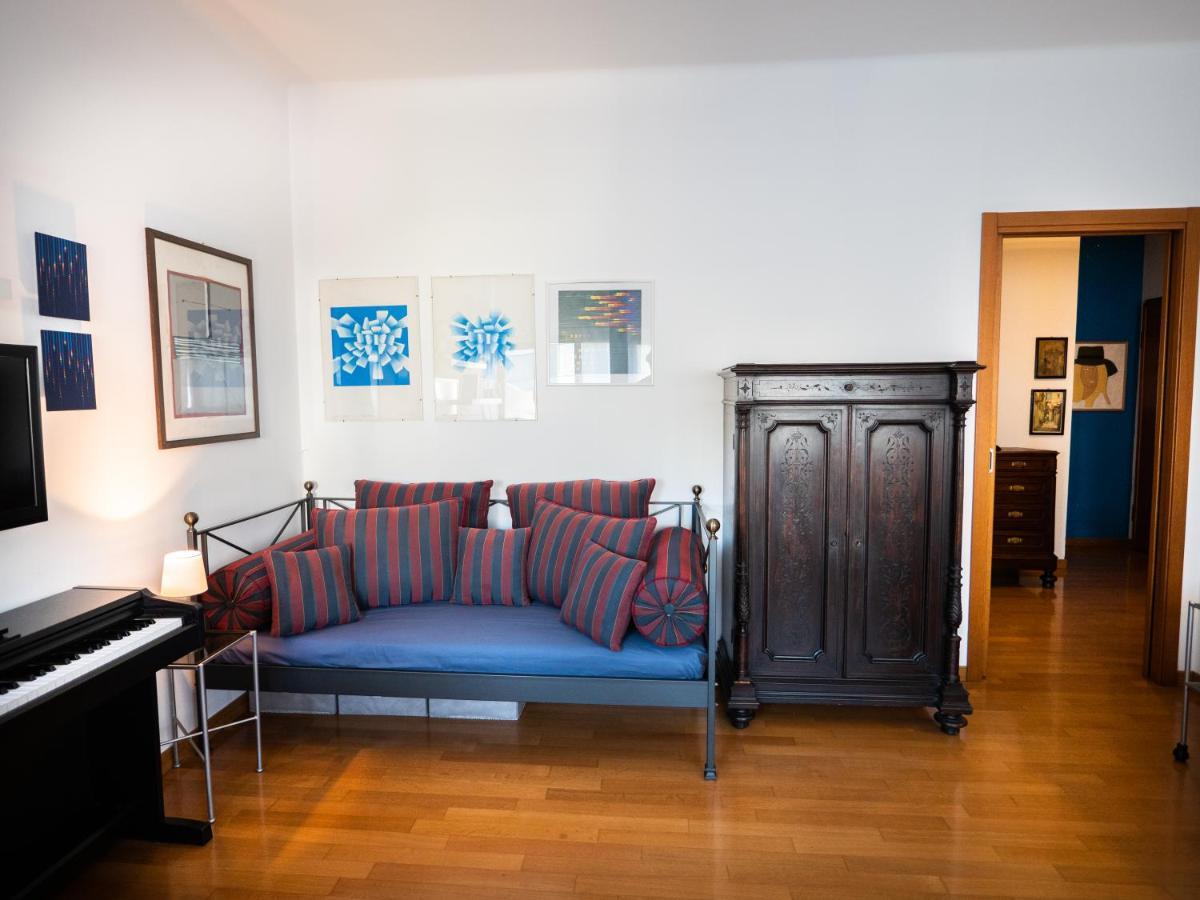 Apartamento Lily House Como Exterior foto